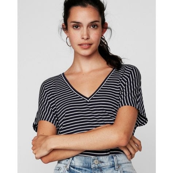 Eleven Striped Vneck London Tee 